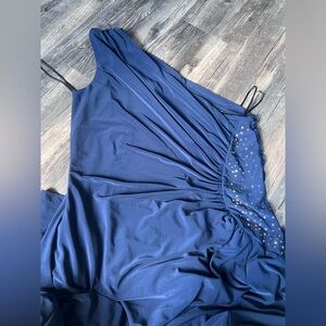 Elegant Navy Blue One-Shoulder Formal Dress